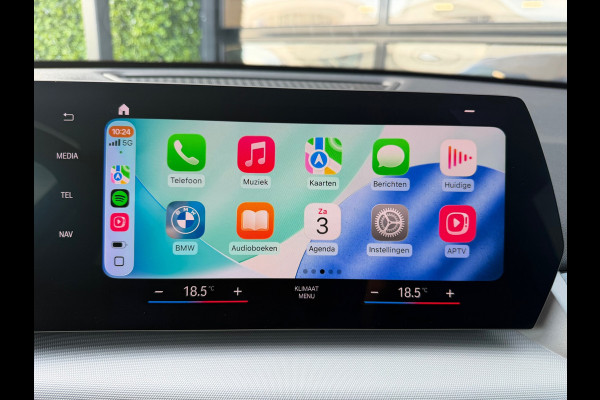 BMW X1 SDrive18i 136PK Aut. | Camera | Carplay | 19" M-Sport | Dealer Ond.