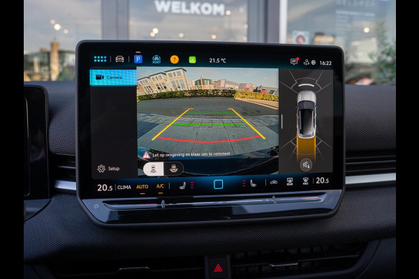 Volkswagen T-Roc 1.5 eTsi Automaat Life | Stoelverwarming | Camera | Adaptive Cruise