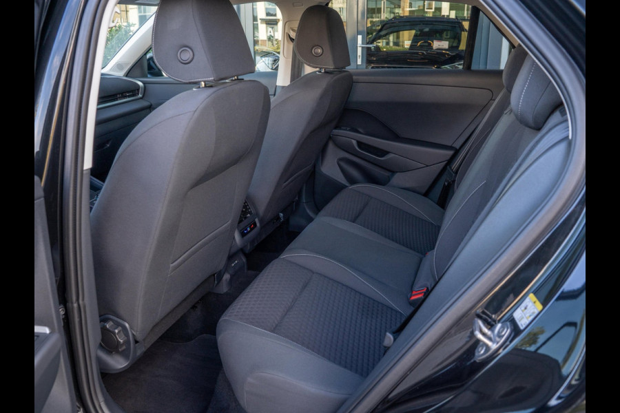 Volkswagen T-Roc 1.5 eTsi Automaat Life | Stoelverwarming | Camera | Adaptive Cruise
