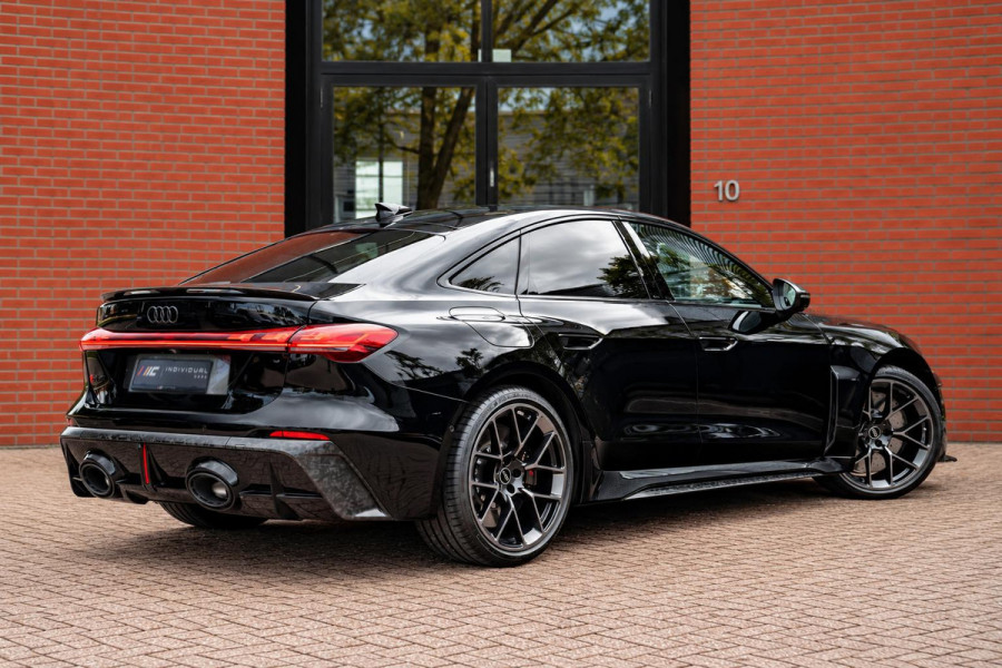Audi RS5 Limousine 2.9 TFSI 640pk Camouflage Carbon Keramisch