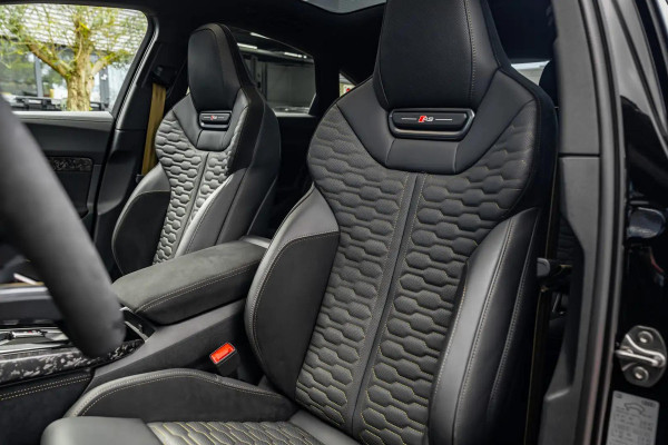 Audi RS5 Limousine 2.9 TFSI 640pk Camouflage Carbon Keramisch