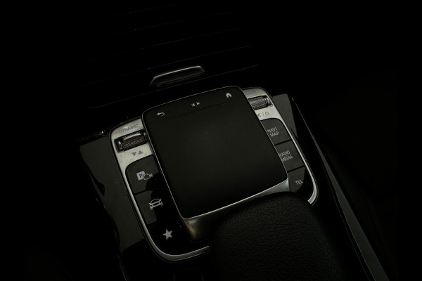 Mercedes-Benz A-Klasse 220 AMG Pano|Burmester|Cruise Control|Sfeer|Lane Assist