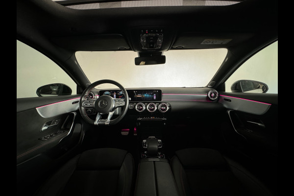 Mercedes-Benz A-Klasse 220 AMG Pano|Burmester|Cruise Control|Sfeer|Lane Assist