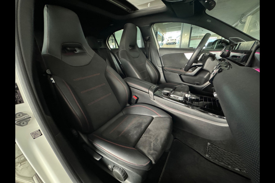 Mercedes-Benz A-Klasse 220 AMG Pano|Burmester|Cruise Control|Sfeer|Lane Assist