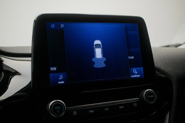 Ford Fiesta 1.0 EcoBoost 125PK Hybrid Titanium NL-auto [ Carplay LED Draadloze Telefoonlader Parkeersensoren Climate Control ]