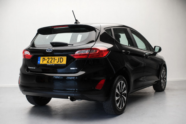Ford Fiesta 1.0 EcoBoost 125PK Hybrid Titanium NL-auto [ Carplay LED Draadloze Telefoonlader Parkeersensoren Climate Control ]