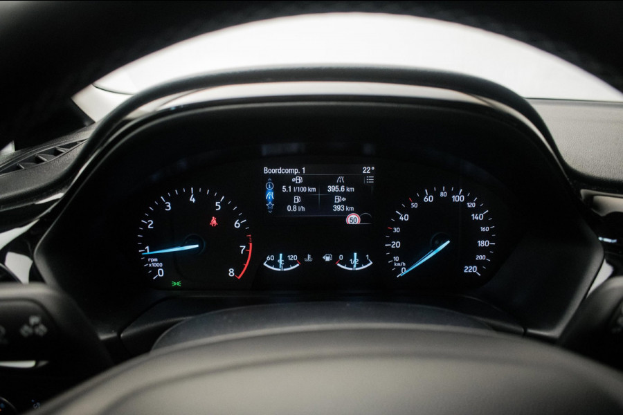 Ford Fiesta 1.0 EcoBoost 125PK Hybrid Titanium NL-auto [ Carplay LED Draadloze Telefoonlader Parkeersensoren Climate Control ]