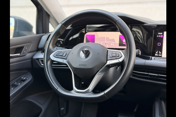 Volkswagen Golf 1.5 eTSI DSG IQ 18'' Massage Sfeer ACC DCC