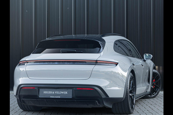 Porsche Taycan Cross Turismo 4 93 kWh | Bose sound | Adaptive Cruise Control | Camera | Panoramadak | Color Krijt 3H