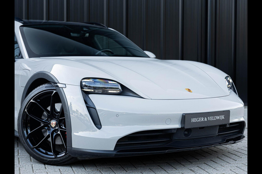 Porsche Taycan Cross Turismo 4 93 kWh | Bose sound | Adaptive Cruise Control | Camera | Panoramadak | Color Krijt 3H