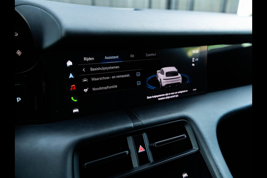 Porsche Taycan Cross Turismo 4 93 kWh | Bose sound | Adaptive Cruise Control | Camera | Panoramadak | Color Krijt 3H
