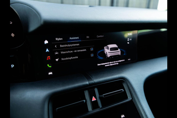 Porsche Taycan Cross Turismo 4 93 kWh | Bose sound | Adaptive Cruise Control | Camera | Panoramadak | Color Krijt 3H