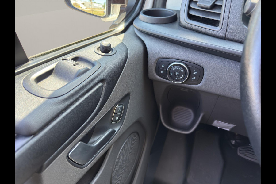 Ford Transit Custom 320 1.0 EcoBoost L1H1 PHEV VR-Edition 9 persoons | Incl BTW /BPM | 20" | Extra Getint | Spoilers | Raptor | Stoelvw | Parksensors |