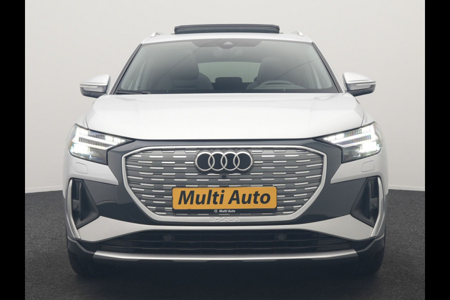 Audi Q4 e-tron 40 S Line 77 kWh 204pk Dealer O.H. | Panodak | Adaptive Cruise | Head Up | Camera | Matrix LED | Camera | Warmtepomp | Sportstoelen Memory & Verwarmd | Stuur Verwarmd | Apple Carplay | Navigatie | DAB |