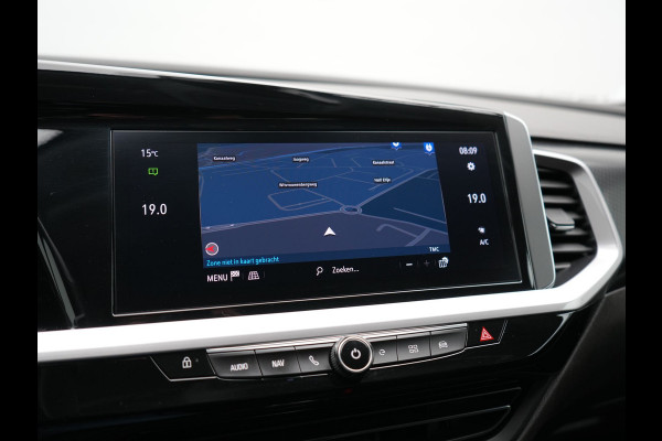 Opel Grandland 1.6 Turbo Ultimate FACELIFT MODEL PHEV 225pk Dealer O.H. | Trekhaak Afn. | Adaptive Cruise | 360 Camera | Alcantara Sportstoelen & Stuur Verwarmd | BLIS | Keyless | Navigatie | DAB | Plug In Hybrid | Apple Carplay | Plug In Hybrid |