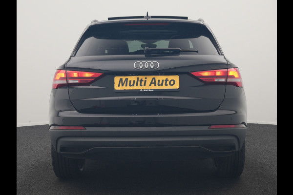 Audi Q3 45 TFSI e Business Edition PHEV 245pk Dealer O.H. | Panodak | Adaptive Cruise | Camera | Alcantara Sportstoelen Verwarmd | Sfeerverlichting | BLIS | Keyless | Apple Carplay | Navigatie | DAB | Plug In Hybrid |