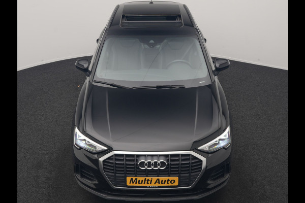 Audi Q3 45 TFSI e Business Edition PHEV 245pk Dealer O.H. | Panodak | Adaptive Cruise | Camera | Alcantara Sportstoelen Verwarmd | Sfeerverlichting | BLIS | Keyless | Apple Carplay | Navigatie | DAB | Plug In Hybrid |