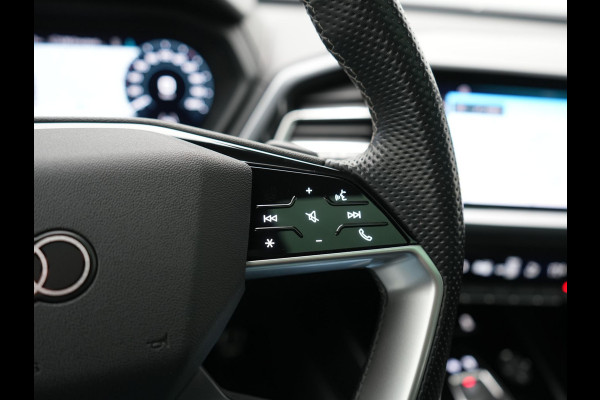 Audi Q4 e-tron 35 2x S Line 55 kWh 170pk Dealer O.H. | Panodak | Lederen Sportstoelen Memory | Adaptive Cruise | Head Up | 360 Camera | Sonos Audio | Matrix LED | Keyless | Blis | Apple Carplay | Navigatie | DAB |