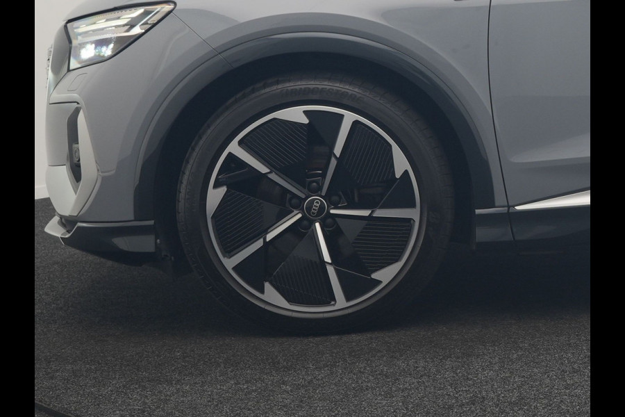 Audi Q4 e-tron 35 2x S Line 55 kWh 170pk Dealer O.H. | Panodak | Lederen Sportstoelen Memory | Adaptive Cruise | Head Up | 360 Camera | Sonos Audio | Matrix LED | Keyless | Blis | Apple Carplay | Navigatie | DAB |