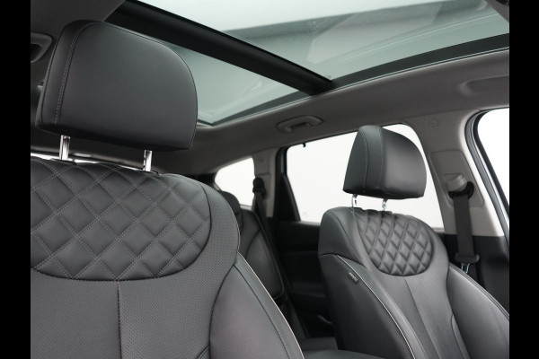 Hyundai Santa Fe 1.6 T-GDI PHEV Premium Sky 266pk Dealer O.H. | Panodak | Adaptive Cruise | Head Up | 360 Camera | Krell Audio | Lederen Sportstoelen Memory & Ventilatie | Keyless | Blis | Stoelen & Stuur Verwarmd | Apple Carplay | Navigatie |  DAB | Plug In Hybrid |