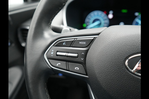Hyundai Santa Fe 1.6 T-GDI PHEV Premium Sky 266pk Dealer O.H. | Panodak | Adaptive Cruise | Head Up | 360 Camera | Krell Audio | Lederen Sportstoelen Memory & Ventilatie | Keyless | Blis | Stoelen & Stuur Verwarmd | Apple Carplay | Navigatie |  DAB | Plug In Hybrid |