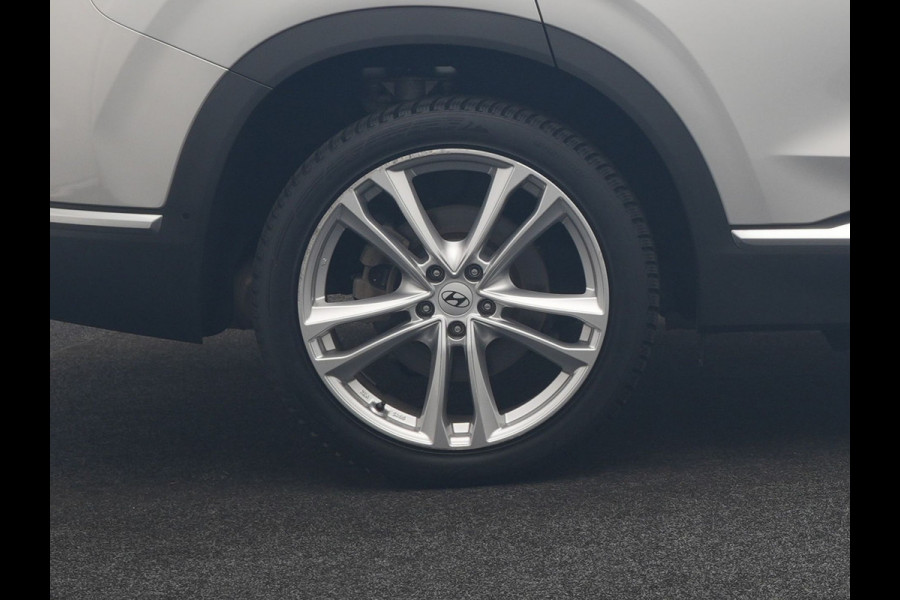 Hyundai Santa Fe 1.6 T-GDI PHEV Premium Sky 266pk Dealer O.H. | Panodak | Adaptive Cruise | Head Up | 360 Camera | Krell Audio | Lederen Sportstoelen Memory & Ventilatie | Keyless | Blis | Stoelen & Stuur Verwarmd | Apple Carplay | Navigatie |  DAB | Plug In Hybrid |