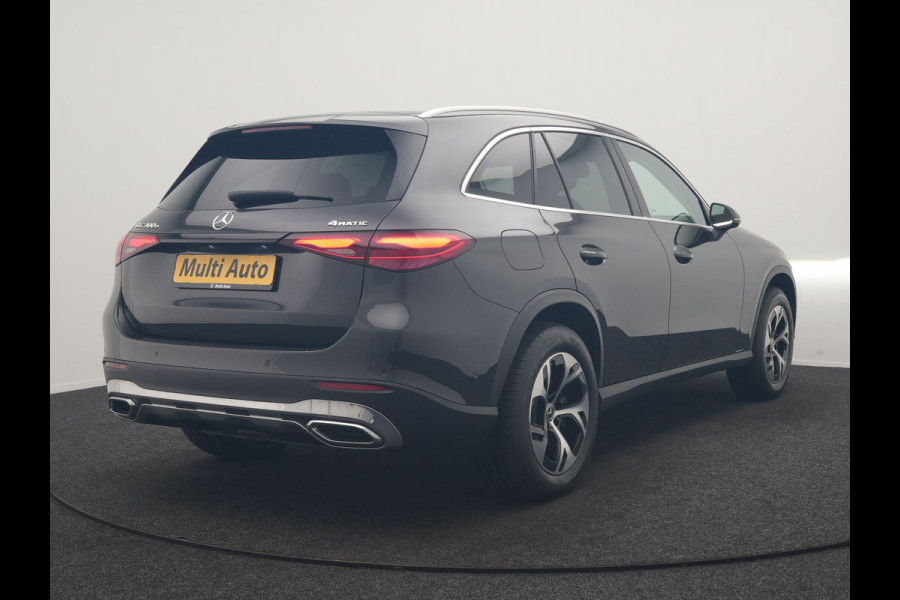 Mercedes-Benz GLC 300e 4MATIC Luxury Line PHEV 313pk Dealer O.H. | Trekhaak Af Fabriek | Adaptive Cruise | 360 Camera | Head Up | Sportstoelen Memory & Verwarmd | BLIS | Apple Carplay | Sfeerverlichting | Navigatie | DAB | Plug In Hybrid |