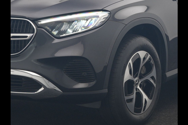 Mercedes-Benz GLC 300e 4MATIC Luxury Line PHEV 313pk Dealer O.H. | Trekhaak Af Fabriek | Adaptive Cruise | 360 Camera | Head Up | Sportstoelen Memory & Verwarmd | BLIS | Apple Carplay | Sfeerverlichting | Navigatie | DAB | Plug In Hybrid |