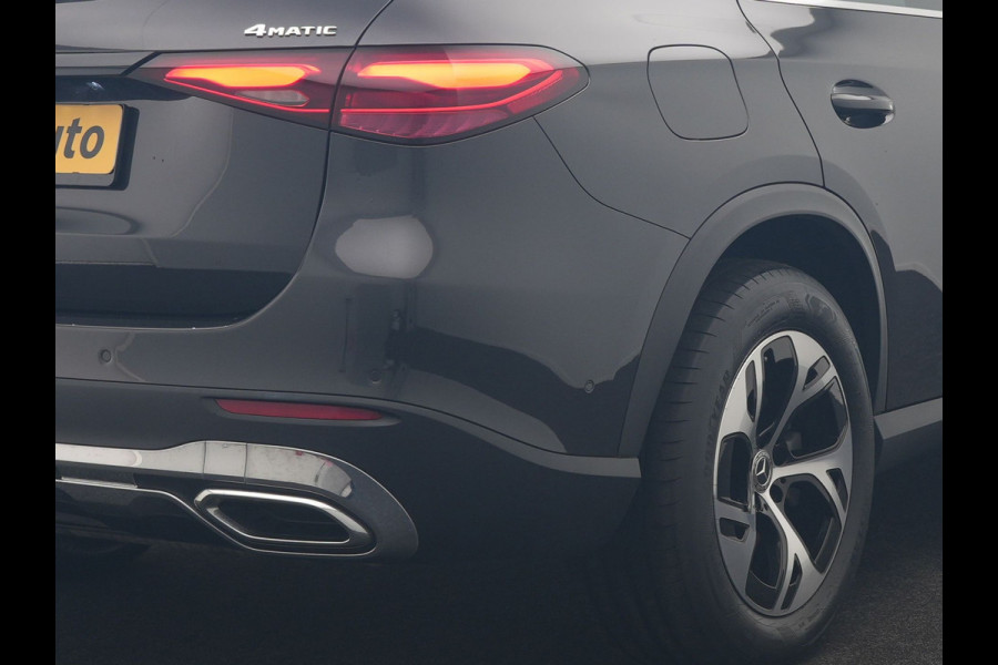 Mercedes-Benz GLC 300e 4MATIC Luxury Line PHEV 313pk Dealer O.H. | Trekhaak Af Fabriek | Adaptive Cruise | 360 Camera | Head Up | Sportstoelen Memory & Verwarmd | BLIS | Apple Carplay | Sfeerverlichting | Navigatie | DAB | Plug In Hybrid |