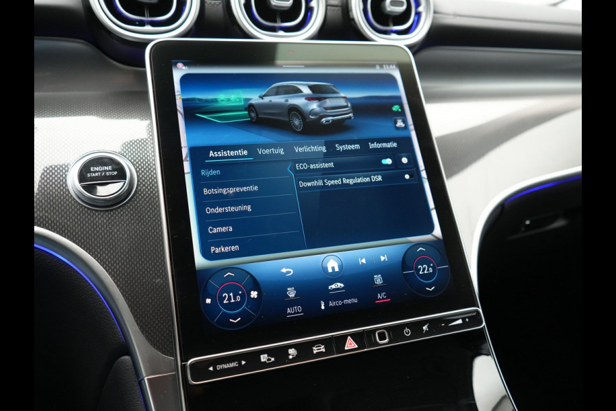 Mercedes-Benz GLC 300e 4MATIC Luxury Line PHEV 313pk Dealer O.H. | Trekhaak Af Fabriek | Adaptive Cruise | 360 Camera | Head Up | Sportstoelen Memory & Verwarmd | BLIS | Apple Carplay | Sfeerverlichting | Navigatie | DAB | Plug In Hybrid |