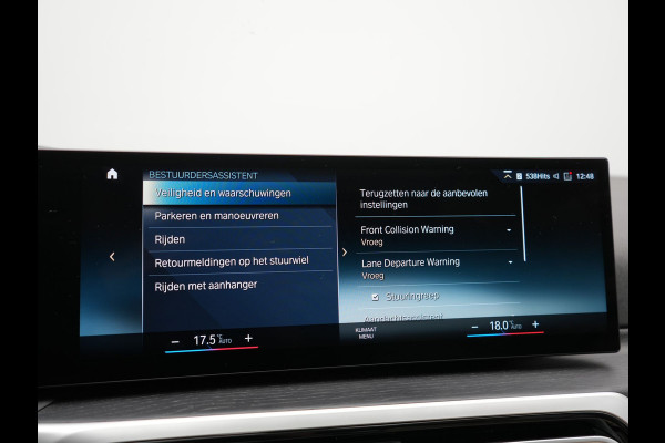 BMW 3 Serie Touring 320e Luxury Line Facelift PHEV Dealer O.H. | Trekhaak Af Fabriek | Panodak | Head Up | Adaptive Cruise | 360 Camera | Lederen Sportstoelen Verwarmd | Sfeerverlichting | Apple Carplay | Keyless | Widescreen Navi | DAB | Plug In Hybrid