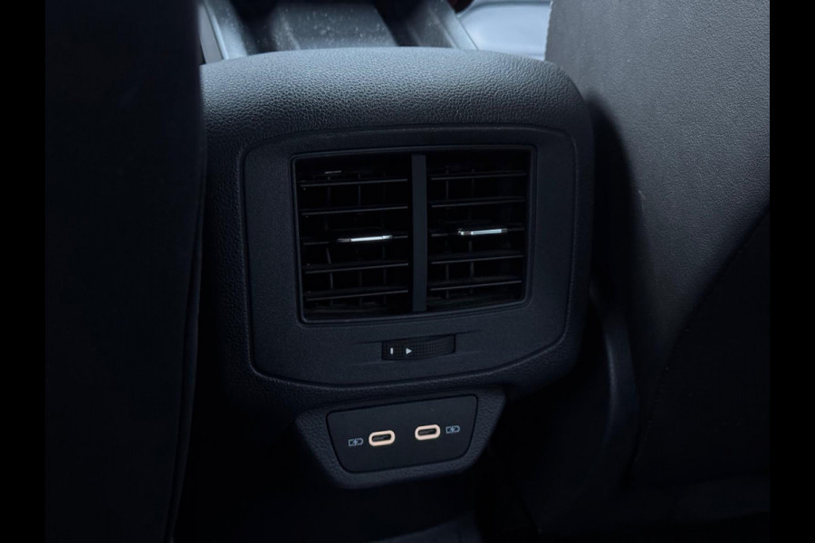 Volkswagen T-Roc 1.5 TSI 3x R-Line FULL PANO|LEDER|CAMERA|ACC|ECC