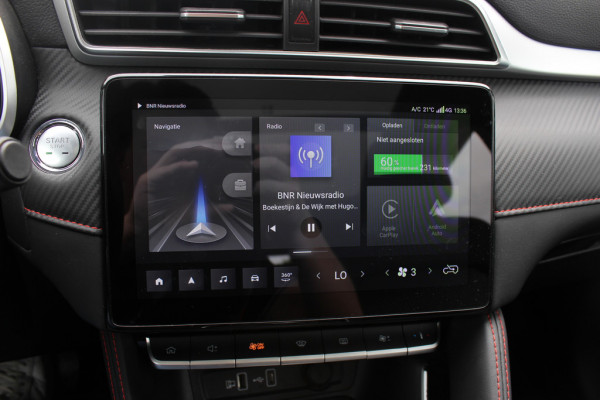 MG Mg zs ev EV Long Range Luxury 70 kWh / Trekhaak / Panoramadak / Camera / Leder / CarPlay / Keyless / 17'' / Stoelverwarming / Dodehoek / DAB / ACC