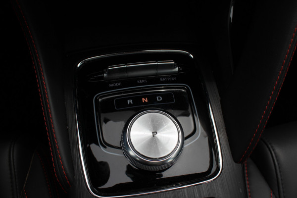 MG Mg zs ev EV Long Range Luxury 70 kWh / Trekhaak / Panoramadak / Camera / Leder / CarPlay / Keyless / 17'' / Stoelverwarming / Dodehoek / DAB / ACC