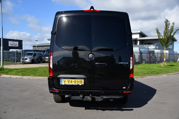 Mercedes-Benz Sprinter 319 3.0 CDI L2H1 DC Black Edition FULL OPTIONS! 360 Camera, Adaptieve Cruise, LED, 2 x Stoelverwarming, Standkacel, Autmaat, 10,5'' Mbux, Sensoren, Uniek!