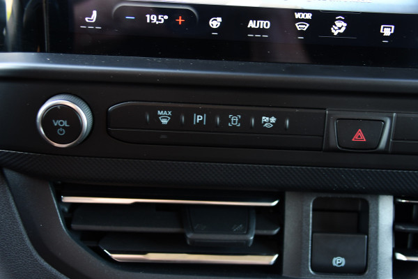 Ford Transit Custom 300 2.0 TDCI L1H1 DC Limited PB Edition Adaptieve Cruise, Camera, Carplay, LED, Stoelverwarming, 2 x Schuifdeur, Automaat, Stuurverwarming, Trekhaak, 170pk, Uniek!