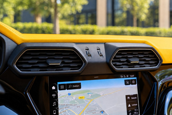 Lamborghini Urus 4.0 V8 |MANSORY Venatus EVO S P900 1 of 1|Pano|HUD|24''|B&O|