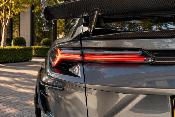 Lamborghini Urus 4.0 V8 |MANSORY Venatus EVO S P900 1 of 1|Pano|HUD|24''|B&O|