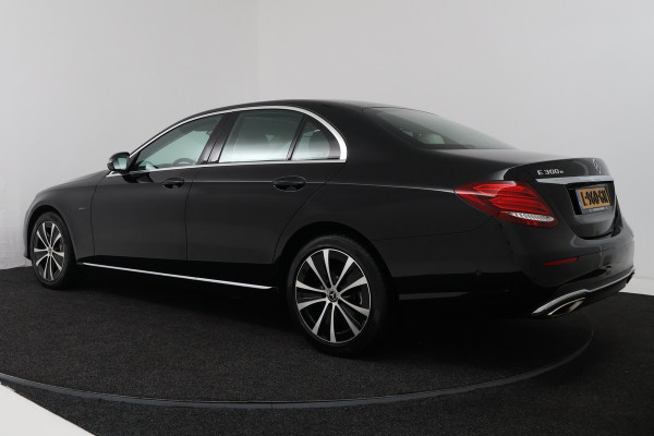 Mercedes-Benz E-Klasse 300 e Advantage (CAMERA, STOELVERWARMING/VERKOELING, ELEKTR STOELEN, SFEERVERLICHTING)
