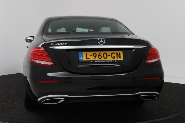 Mercedes-Benz E-Klasse 300 e Advantage (CAMERA, STOELVERWARMING/VERKOELING, ELEKTR STOELEN, SFEERVERLICHTING)