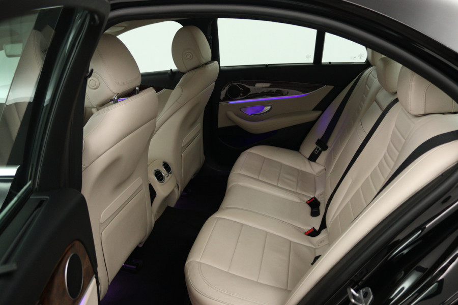 Mercedes-Benz E-Klasse 300 e Advantage (CAMERA, STOELVERWARMING/VERKOELING, ELEKTR STOELEN, SFEERVERLICHTING)