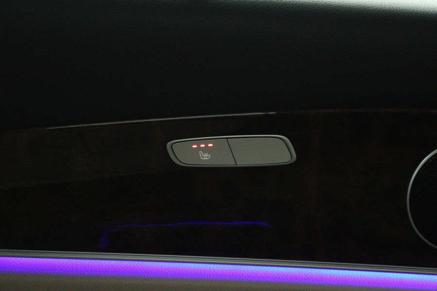 Mercedes-Benz E-Klasse 300 e Advantage (CAMERA, STOELVERWARMING/VERKOELING, ELEKTR STOELEN, SFEERVERLICHTING)