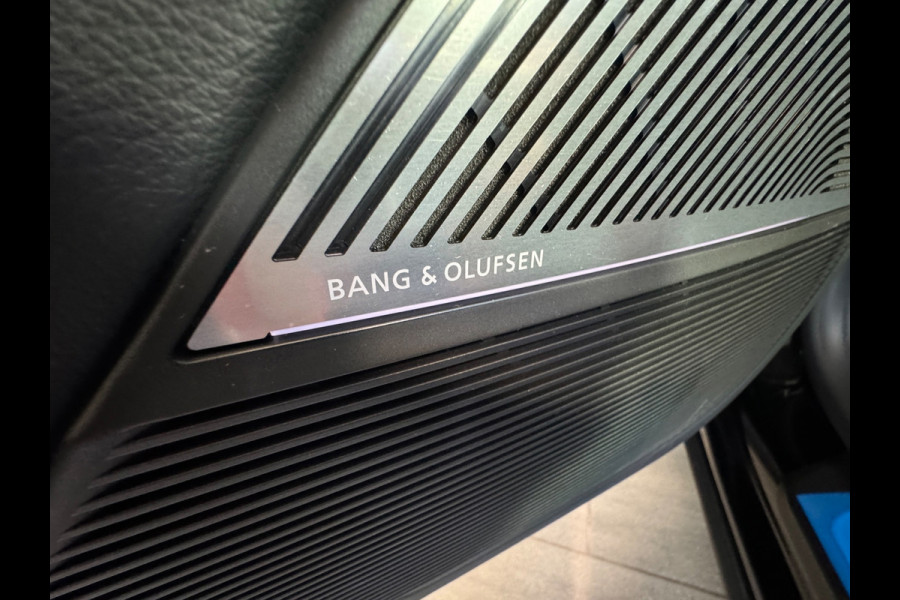 Audi RSQ8 4.0 TFSI quattro Performance Pano|Ceramic|Carbon|B&O 3D