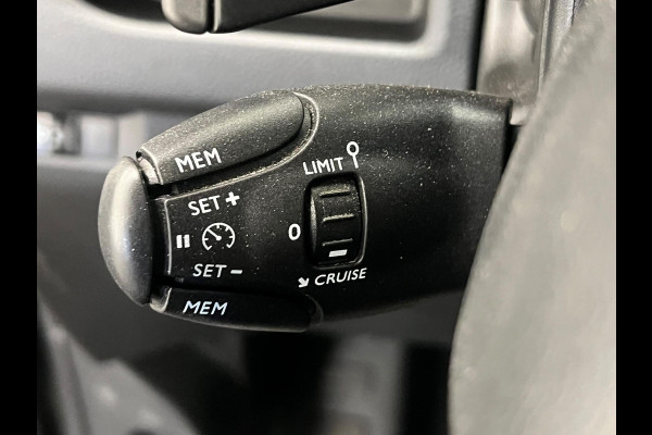 Peugeot Expert 2.0 BlueHDI 145PK Dubbele Cabine Automaat Airco Bluetooth Cruise Control Trekhaak Navigatie Carplay