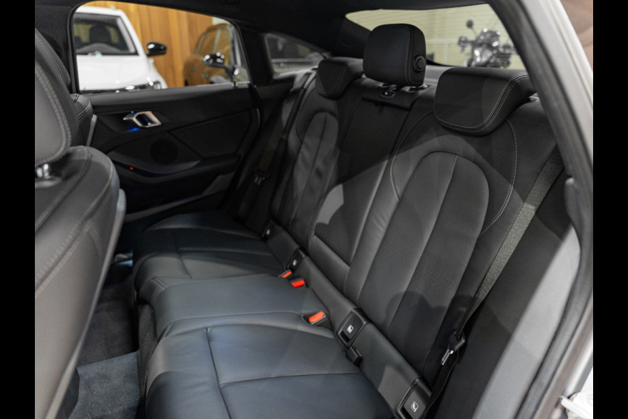 BMW 2 Serie Gran Coupé 218i M-Sport Executive Edition, Pano, Digi Dash, Apple Carplay, Android Auto, Navi, Ambiënte Light, Cam