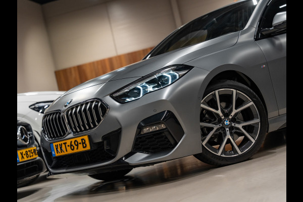 BMW 2 Serie Gran Coupé 218i M-Sport Executive Edition, Pano, Digi Dash, Apple Carplay, Android Auto, Navi, Ambiënte Light, Cam