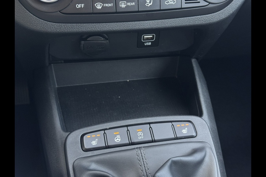 Hyundai i10 1.0 Comfort | Apple Carplay/Android Auto, Camera, Stoel + Stuurverwarming, Cruise, Climate, DAB |