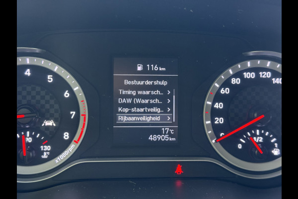 Hyundai i10 1.0 Comfort | Apple Carplay/Android Auto, Camera, Stoel + Stuurverwarming, Cruise, Climate, DAB |