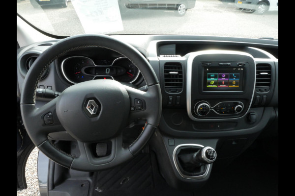Renault Trafic 2.0 dCi 120PK L2H1 Airco Trekhaak Camera Cruise