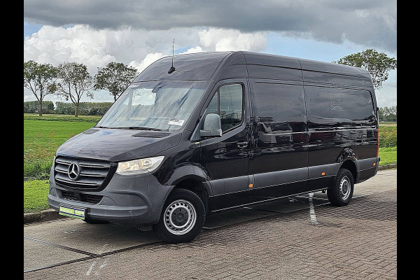 Mercedes-Benz Sprinter 319 3.0 V6 L3H2 EURO6 Airco, Standkachel, Navi, Camera, Climatecontrol, Dodehoek detectie,